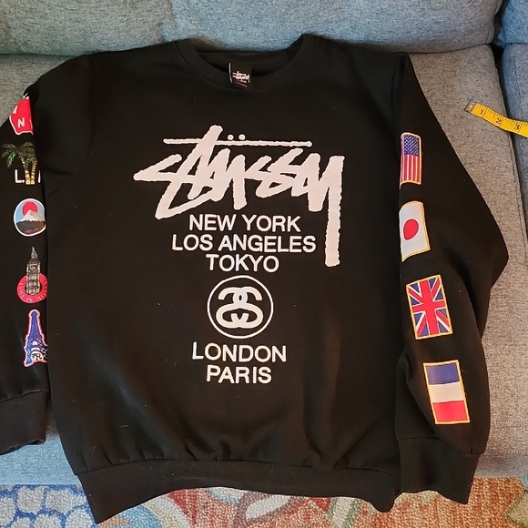 Stussy Crew Neck World Tour Sweatshirt. Excellent Used Condition. Worn 3x's - Picture 1 of 10